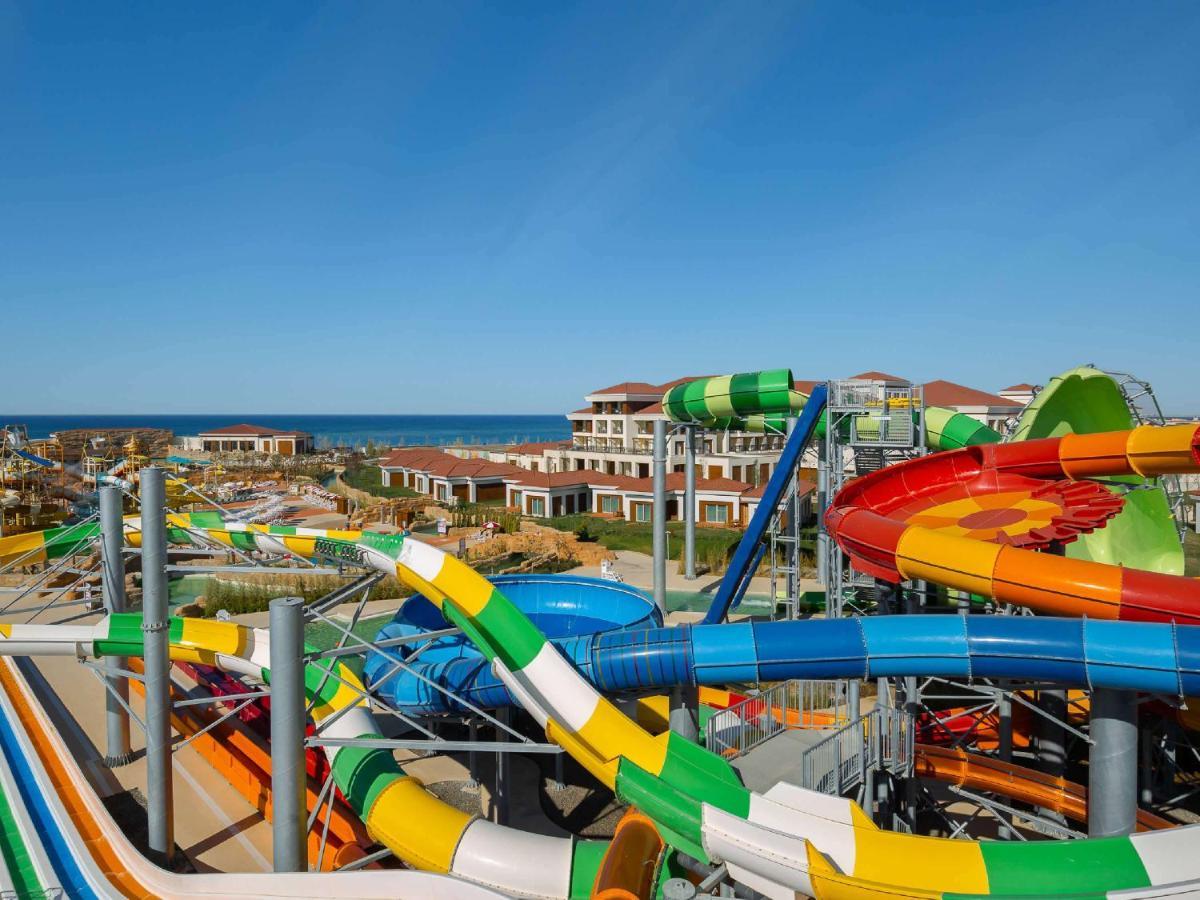 Rixos Water World Aktau - Theme Park Free Access Hotel Ngoại thất bức ảnh